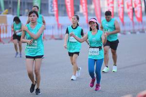 BIB: 529, 906, 52962
                            <button type="button" onclick="openModal(12657152)" class="btn btn-primary btn-sm float-right btn-popup" data-toggle="modal" data-target=".modal-high-quality">
                        <i class="fas fa-shopping-cart"></i> Add to Cart
                    </button>
                                            <button type="button" onclick="isThisMe(12657152, true)" class="btn btn-success btn-sm float-right btn-popup btn-isme hidden" data-toggle="tooltip" data-placement="bottom" title="นี่คือรูปของคุณใช่ไหม คลิกที่นี่เพื่อเอาเข้าอัลบั้ม">
                        <i class="fas fa-plus"></i> Add to album
                    </button>
                    <button type="button" onclick="isThisMe(12657152, false)" class="btn btn-warning btn-sm float-right btn-popup btn-isnotme hidden">
                        <i class="fas fa-ban"></i> Remove from album
                    </button>