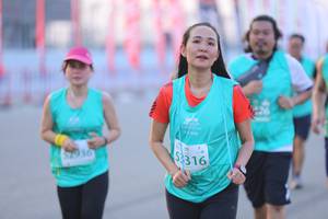 BIB: 316
                            <button type="button" onclick="openModal(12656605)" class="btn btn-primary btn-sm float-right btn-popup" data-toggle="modal" data-target=".modal-high-quality">
                        <i class="fas fa-shopping-cart"></i> Add to Cart
                    </button>
                                            <button type="button" onclick="isThisMe(12656605, true)" class="btn btn-success btn-sm float-right btn-popup btn-isme hidden" data-toggle="tooltip" data-placement="bottom" title="นี่คือรูปของคุณใช่ไหม คลิกที่นี่เพื่อเอาเข้าอัลบั้ม">
                        <i class="fas fa-plus"></i> Add to album
                    </button>
                    <button type="button" onclick="isThisMe(12656605, false)" class="btn btn-warning btn-sm float-right btn-popup btn-isnotme hidden">
                        <i class="fas fa-ban"></i> Remove from album
                    </button>