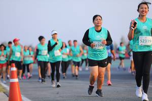 BIB: 52319, 310
                            <button type="button" onclick="openModal(12646747)" class="btn btn-primary btn-sm float-right btn-popup" data-toggle="modal" data-target=".modal-high-quality">
                        <i class="fas fa-shopping-cart"></i> Add to Cart
                    </button>
                                            <button type="button" onclick="isThisMe(12646747, true)" class="btn btn-success btn-sm float-right btn-popup btn-isme hidden" data-toggle="tooltip" data-placement="bottom" title="นี่คือรูปของคุณใช่ไหม คลิกที่นี่เพื่อเอาเข้าอัลบั้ม">
                        <i class="fas fa-plus"></i> Add to album
                    </button>
                    <button type="button" onclick="isThisMe(12646747, false)" class="btn btn-warning btn-sm float-right btn-popup btn-isnotme hidden">
                        <i class="fas fa-ban"></i> Remove from album
                    </button>