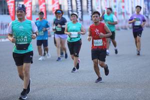 BIB: 1086, 51735, 52652
                            <button type="button" onclick="openModal(12657557)" class="btn btn-primary btn-sm float-right btn-popup" data-toggle="modal" data-target=".modal-high-quality">
                        <i class="fas fa-shopping-cart"></i> Add to Cart
                    </button>
                                            <button type="button" onclick="isThisMe(12657557, true)" class="btn btn-success btn-sm float-right btn-popup btn-isme hidden" data-toggle="tooltip" data-placement="bottom" title="นี่คือรูปของคุณใช่ไหม คลิกที่นี่เพื่อเอาเข้าอัลบั้ม">
                        <i class="fas fa-plus"></i> Add to album
                    </button>
                    <button type="button" onclick="isThisMe(12657557, false)" class="btn btn-warning btn-sm float-right btn-popup btn-isnotme hidden">
                        <i class="fas fa-ban"></i> Remove from album
                    </button>