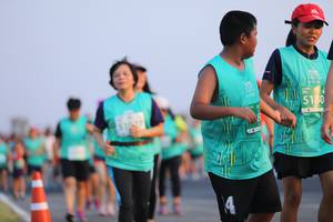 BIB: 5180, 51027
                            <button type="button" onclick="openModal(12648687)" class="btn btn-primary btn-sm float-right btn-popup" data-toggle="modal" data-target=".modal-high-quality">
                        <i class="fas fa-shopping-cart"></i> Add to Cart
                    </button>
                                            <button type="button" onclick="isThisMe(12648687, true)" class="btn btn-success btn-sm float-right btn-popup btn-isme hidden" data-toggle="tooltip" data-placement="bottom" title="นี่คือรูปของคุณใช่ไหม คลิกที่นี่เพื่อเอาเข้าอัลบั้ม">
                        <i class="fas fa-plus"></i> Add to album
                    </button>
                    <button type="button" onclick="isThisMe(12648687, false)" class="btn btn-warning btn-sm float-right btn-popup btn-isnotme hidden">
                        <i class="fas fa-ban"></i> Remove from album
                    </button>