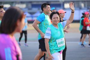 BIB: 8085
                            <button type="button" onclick="openModal(12651466)" class="btn btn-primary btn-sm float-right btn-popup" data-toggle="modal" data-target=".modal-high-quality">
                        <i class="fas fa-shopping-cart"></i> Add to Cart
                    </button>
                                            <button type="button" onclick="isThisMe(12651466, true)" class="btn btn-success btn-sm float-right btn-popup btn-isme hidden" data-toggle="tooltip" data-placement="bottom" title="นี่คือรูปของคุณใช่ไหม คลิกที่นี่เพื่อเอาเข้าอัลบั้ม">
                        <i class="fas fa-plus"></i> Add to album
                    </button>
                    <button type="button" onclick="isThisMe(12651466, false)" class="btn btn-warning btn-sm float-right btn-popup btn-isnotme hidden">
                        <i class="fas fa-ban"></i> Remove from album
                    </button>