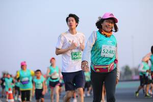 BIB: 52482, 7041
                            <button type="button" onclick="openModal(12647343)" class="btn btn-primary btn-sm float-right btn-popup" data-toggle="modal" data-target=".modal-high-quality">
                        <i class="fas fa-shopping-cart"></i> Add to Cart
                    </button>
                                            <button type="button" onclick="isThisMe(12647343, true)" class="btn btn-success btn-sm float-right btn-popup btn-isme hidden" data-toggle="tooltip" data-placement="bottom" title="นี่คือรูปของคุณใช่ไหม คลิกที่นี่เพื่อเอาเข้าอัลบั้ม">
                        <i class="fas fa-plus"></i> Add to album
                    </button>
                    <button type="button" onclick="isThisMe(12647343, false)" class="btn btn-warning btn-sm float-right btn-popup btn-isnotme hidden">
                        <i class="fas fa-ban"></i> Remove from album
                    </button>