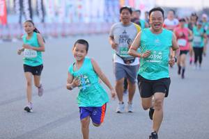 BIB: 52243, 500, 30396, 064
                            <button type="button" onclick="openModal(12656904)" class="btn btn-primary btn-sm float-right btn-popup" data-toggle="modal" data-target=".modal-high-quality">
                        <i class="fas fa-shopping-cart"></i> Add to Cart
                    </button>
                                            <button type="button" onclick="isThisMe(12656904, true)" class="btn btn-success btn-sm float-right btn-popup btn-isme hidden" data-toggle="tooltip" data-placement="bottom" title="นี่คือรูปของคุณใช่ไหม คลิกที่นี่เพื่อเอาเข้าอัลบั้ม">
                        <i class="fas fa-plus"></i> Add to album
                    </button>
                    <button type="button" onclick="isThisMe(12656904, false)" class="btn btn-warning btn-sm float-right btn-popup btn-isnotme hidden">
                        <i class="fas fa-ban"></i> Remove from album
                    </button>