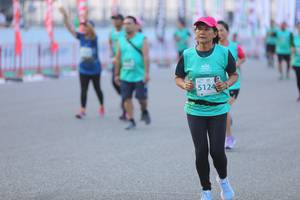 BIB: 5124
                            <button type="button" onclick="openModal(12658799)" class="btn btn-primary btn-sm float-right btn-popup" data-toggle="modal" data-target=".modal-high-quality">
                        <i class="fas fa-shopping-cart"></i> Add to Cart
                    </button>
                                            <button type="button" onclick="isThisMe(12658799, true)" class="btn btn-success btn-sm float-right btn-popup btn-isme hidden" data-toggle="tooltip" data-placement="bottom" title="นี่คือรูปของคุณใช่ไหม คลิกที่นี่เพื่อเอาเข้าอัลบั้ม">
                        <i class="fas fa-plus"></i> Add to album
                    </button>
                    <button type="button" onclick="isThisMe(12658799, false)" class="btn btn-warning btn-sm float-right btn-popup btn-isnotme hidden">
                        <i class="fas fa-ban"></i> Remove from album
                    </button>