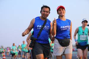 BIB: 52433
                            <button type="button" onclick="openModal(12646418)" class="btn btn-primary btn-sm float-right btn-popup" data-toggle="modal" data-target=".modal-high-quality">
                        <i class="fas fa-shopping-cart"></i> Add to Cart
                    </button>
                                            <button type="button" onclick="isThisMe(12646418, true)" class="btn btn-success btn-sm float-right btn-popup btn-isme hidden" data-toggle="tooltip" data-placement="bottom" title="นี่คือรูปของคุณใช่ไหม คลิกที่นี่เพื่อเอาเข้าอัลบั้ม">
                        <i class="fas fa-plus"></i> Add to album
                    </button>
                    <button type="button" onclick="isThisMe(12646418, false)" class="btn btn-warning btn-sm float-right btn-popup btn-isnotme hidden">
                        <i class="fas fa-ban"></i> Remove from album
                    </button>