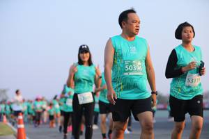 BIB: 50396, 53139
                            <button type="button" onclick="openModal(12647069)" class="btn btn-primary btn-sm float-right btn-popup" data-toggle="modal" data-target=".modal-high-quality">
                        <i class="fas fa-shopping-cart"></i> Add to Cart
                    </button>
                                            <button type="button" onclick="isThisMe(12647069, true)" class="btn btn-success btn-sm float-right btn-popup btn-isme hidden" data-toggle="tooltip" data-placement="bottom" title="นี่คือรูปของคุณใช่ไหม คลิกที่นี่เพื่อเอาเข้าอัลบั้ม">
                        <i class="fas fa-plus"></i> Add to album
                    </button>
                    <button type="button" onclick="isThisMe(12647069, false)" class="btn btn-warning btn-sm float-right btn-popup btn-isnotme hidden">
                        <i class="fas fa-ban"></i> Remove from album
                    </button>