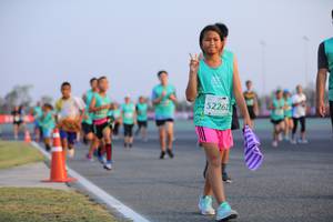 BIB: 52262
                            <button type="button" onclick="openModal(12643907)" class="btn btn-primary btn-sm float-right btn-popup" data-toggle="modal" data-target=".modal-high-quality">
                        <i class="fas fa-shopping-cart"></i> Add to Cart
                    </button>
                                            <button type="button" onclick="isThisMe(12643907, true)" class="btn btn-success btn-sm float-right btn-popup btn-isme hidden" data-toggle="tooltip" data-placement="bottom" title="นี่คือรูปของคุณใช่ไหม คลิกที่นี่เพื่อเอาเข้าอัลบั้ม">
                        <i class="fas fa-plus"></i> Add to album
                    </button>
                    <button type="button" onclick="isThisMe(12643907, false)" class="btn btn-warning btn-sm float-right btn-popup btn-isnotme hidden">
                        <i class="fas fa-ban"></i> Remove from album
                    </button>