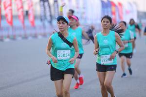 BIB: 53054, 52286
                            <button type="button" onclick="openModal(12655620)" class="btn btn-primary btn-sm float-right btn-popup" data-toggle="modal" data-target=".modal-high-quality">
                        <i class="fas fa-shopping-cart"></i> Add to Cart
                    </button>
                                            <button type="button" onclick="isThisMe(12655620, true)" class="btn btn-success btn-sm float-right btn-popup btn-isme hidden" data-toggle="tooltip" data-placement="bottom" title="นี่คือรูปของคุณใช่ไหม คลิกที่นี่เพื่อเอาเข้าอัลบั้ม">
                        <i class="fas fa-plus"></i> Add to album
                    </button>
                    <button type="button" onclick="isThisMe(12655620, false)" class="btn btn-warning btn-sm float-right btn-popup btn-isnotme hidden">
                        <i class="fas fa-ban"></i> Remove from album
                    </button>