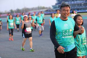 BIB: 52030, 5195
                            <button type="button" onclick="openModal(12652302)" class="btn btn-primary btn-sm float-right btn-popup" data-toggle="modal" data-target=".modal-high-quality">
                        <i class="fas fa-shopping-cart"></i> Add to Cart
                    </button>
                                            <button type="button" onclick="isThisMe(12652302, true)" class="btn btn-success btn-sm float-right btn-popup btn-isme hidden" data-toggle="tooltip" data-placement="bottom" title="นี่คือรูปของคุณใช่ไหม คลิกที่นี่เพื่อเอาเข้าอัลบั้ม">
                        <i class="fas fa-plus"></i> Add to album
                    </button>
                    <button type="button" onclick="isThisMe(12652302, false)" class="btn btn-warning btn-sm float-right btn-popup btn-isnotme hidden">
                        <i class="fas fa-ban"></i> Remove from album
                    </button>