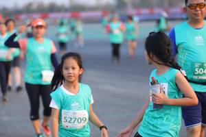 BIB: 504, 52709
                            <button type="button" onclick="openModal(12653194)" class="btn btn-primary btn-sm float-right btn-popup" data-toggle="modal" data-target=".modal-high-quality">
                        <i class="fas fa-shopping-cart"></i> Add to Cart
                    </button>
                                            <button type="button" onclick="isThisMe(12653194, true)" class="btn btn-success btn-sm float-right btn-popup btn-isme hidden" data-toggle="tooltip" data-placement="bottom" title="นี่คือรูปของคุณใช่ไหม คลิกที่นี่เพื่อเอาเข้าอัลบั้ม">
                        <i class="fas fa-plus"></i> Add to album
                    </button>
                    <button type="button" onclick="isThisMe(12653194, false)" class="btn btn-warning btn-sm float-right btn-popup btn-isnotme hidden">
                        <i class="fas fa-ban"></i> Remove from album
                    </button>