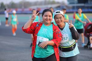 BIB: 257, 522
                            <button type="button" onclick="openModal(12653450)" class="btn btn-primary btn-sm float-right btn-popup" data-toggle="modal" data-target=".modal-high-quality">
                        <i class="fas fa-shopping-cart"></i> Add to Cart
                    </button>
                                            <button type="button" onclick="isThisMe(12653450, true)" class="btn btn-success btn-sm float-right btn-popup btn-isme hidden" data-toggle="tooltip" data-placement="bottom" title="นี่คือรูปของคุณใช่ไหม คลิกที่นี่เพื่อเอาเข้าอัลบั้ม">
                        <i class="fas fa-plus"></i> Add to album
                    </button>
                    <button type="button" onclick="isThisMe(12653450, false)" class="btn btn-warning btn-sm float-right btn-popup btn-isnotme hidden">
                        <i class="fas fa-ban"></i> Remove from album
                    </button>