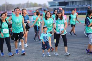 BIB: 51981, 53401, 53112
                            <button type="button" onclick="openModal(12653635)" class="btn btn-primary btn-sm float-right btn-popup" data-toggle="modal" data-target=".modal-high-quality">
                        <i class="fas fa-shopping-cart"></i> Add to Cart
                    </button>
                                            <button type="button" onclick="isThisMe(12653635, true)" class="btn btn-success btn-sm float-right btn-popup btn-isme hidden" data-toggle="tooltip" data-placement="bottom" title="นี่คือรูปของคุณใช่ไหม คลิกที่นี่เพื่อเอาเข้าอัลบั้ม">
                        <i class="fas fa-plus"></i> Add to album
                    </button>
                    <button type="button" onclick="isThisMe(12653635, false)" class="btn btn-warning btn-sm float-right btn-popup btn-isnotme hidden">
                        <i class="fas fa-ban"></i> Remove from album
                    </button>