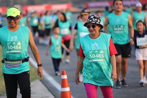 BIB: 50484, 50485
                            <button type="button" onclick="openModal(12652530)" class="btn btn-primary btn-sm float-right btn-popup" data-toggle="modal" data-target=".modal-high-quality">
                        <i class="fas fa-shopping-cart"></i> Add to Cart
                    </button>
                                            <button type="button" onclick="isThisMe(12652530, true)" class="btn btn-success btn-sm float-right btn-popup btn-isme hidden" data-toggle="tooltip" data-placement="bottom" title="นี่คือรูปของคุณใช่ไหม คลิกที่นี่เพื่อเอาเข้าอัลบั้ม">
                        <i class="fas fa-plus"></i> Add to album
                    </button>
                    <button type="button" onclick="isThisMe(12652530, false)" class="btn btn-warning btn-sm float-right btn-popup btn-isnotme hidden">
                        <i class="fas fa-ban"></i> Remove from album
                    </button>