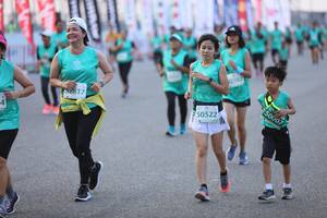 BIB: 2382, 2817, 50007, 50522
                            <button type="button" onclick="openModal(12658023)" class="btn btn-primary btn-sm float-right btn-popup" data-toggle="modal" data-target=".modal-high-quality">
                        <i class="fas fa-shopping-cart"></i> Add to Cart
                    </button>
                                            <button type="button" onclick="isThisMe(12658023, true)" class="btn btn-success btn-sm float-right btn-popup btn-isme hidden" data-toggle="tooltip" data-placement="bottom" title="นี่คือรูปของคุณใช่ไหม คลิกที่นี่เพื่อเอาเข้าอัลบั้ม">
                        <i class="fas fa-plus"></i> Add to album
                    </button>
                    <button type="button" onclick="isThisMe(12658023, false)" class="btn btn-warning btn-sm float-right btn-popup btn-isnotme hidden">
                        <i class="fas fa-ban"></i> Remove from album
                    </button>