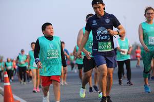 BIB: 80710, 1051958
                            <button type="button" onclick="openModal(12647579)" class="btn btn-primary btn-sm float-right btn-popup" data-toggle="modal" data-target=".modal-high-quality">
                        <i class="fas fa-shopping-cart"></i> Add to Cart
                    </button>
                                            <button type="button" onclick="isThisMe(12647579, true)" class="btn btn-success btn-sm float-right btn-popup btn-isme hidden" data-toggle="tooltip" data-placement="bottom" title="นี่คือรูปของคุณใช่ไหม คลิกที่นี่เพื่อเอาเข้าอัลบั้ม">
                        <i class="fas fa-plus"></i> Add to album
                    </button>
                    <button type="button" onclick="isThisMe(12647579, false)" class="btn btn-warning btn-sm float-right btn-popup btn-isnotme hidden">
                        <i class="fas fa-ban"></i> Remove from album
                    </button>