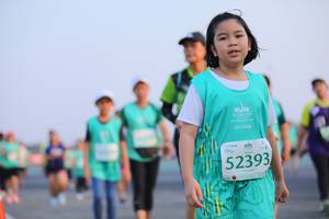 BIB: 52393
                            <button type="button" onclick="openModal(12649860)" class="btn btn-primary btn-sm float-right btn-popup" data-toggle="modal" data-target=".modal-high-quality">
                        <i class="fas fa-shopping-cart"></i> Add to Cart
                    </button>
                                            <button type="button" onclick="isThisMe(12649860, true)" class="btn btn-success btn-sm float-right btn-popup btn-isme hidden" data-toggle="tooltip" data-placement="bottom" title="นี่คือรูปของคุณใช่ไหม คลิกที่นี่เพื่อเอาเข้าอัลบั้ม">
                        <i class="fas fa-plus"></i> Add to album
                    </button>
                    <button type="button" onclick="isThisMe(12649860, false)" class="btn btn-warning btn-sm float-right btn-popup btn-isnotme hidden">
                        <i class="fas fa-ban"></i> Remove from album
                    </button>