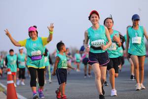 BIB: 1018, 52223, 2573, 5151
                            <button type="button" onclick="openModal(12647434)" class="btn btn-primary btn-sm float-right btn-popup" data-toggle="modal" data-target=".modal-high-quality">
                        <i class="fas fa-shopping-cart"></i> Add to Cart
                    </button>
                                            <button type="button" onclick="isThisMe(12647434, true)" class="btn btn-success btn-sm float-right btn-popup btn-isme hidden" data-toggle="tooltip" data-placement="bottom" title="นี่คือรูปของคุณใช่ไหม คลิกที่นี่เพื่อเอาเข้าอัลบั้ม">
                        <i class="fas fa-plus"></i> Add to album
                    </button>
                    <button type="button" onclick="isThisMe(12647434, false)" class="btn btn-warning btn-sm float-right btn-popup btn-isnotme hidden">
                        <i class="fas fa-ban"></i> Remove from album
                    </button>