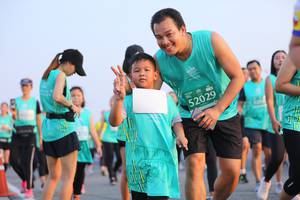 BIB: 52029
                            <button type="button" onclick="openModal(12649303)" class="btn btn-primary btn-sm float-right btn-popup" data-toggle="modal" data-target=".modal-high-quality">
                        <i class="fas fa-shopping-cart"></i> Add to Cart
                    </button>
                                            <button type="button" onclick="isThisMe(12649303, true)" class="btn btn-success btn-sm float-right btn-popup btn-isme hidden" data-toggle="tooltip" data-placement="bottom" title="นี่คือรูปของคุณใช่ไหม คลิกที่นี่เพื่อเอาเข้าอัลบั้ม">
                        <i class="fas fa-plus"></i> Add to album
                    </button>
                    <button type="button" onclick="isThisMe(12649303, false)" class="btn btn-warning btn-sm float-right btn-popup btn-isnotme hidden">
                        <i class="fas fa-ban"></i> Remove from album
                    </button>