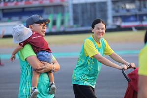 BIB: 
                            <button type="button" onclick="openModal(12653455)" class="btn btn-primary btn-sm float-right btn-popup" data-toggle="modal" data-target=".modal-high-quality">
                        <i class="fas fa-shopping-cart"></i> Add to Cart
                    </button>
                                            <button type="button" onclick="isThisMe(12653455, true)" class="btn btn-success btn-sm float-right btn-popup btn-isme hidden" data-toggle="tooltip" data-placement="bottom" title="นี่คือรูปของคุณใช่ไหม คลิกที่นี่เพื่อเอาเข้าอัลบั้ม">
                        <i class="fas fa-plus"></i> Add to album
                    </button>
                    <button type="button" onclick="isThisMe(12653455, false)" class="btn btn-warning btn-sm float-right btn-popup btn-isnotme hidden">
                        <i class="fas fa-ban"></i> Remove from album
                    </button>