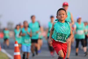 BIB: 5011
                            <button type="button" onclick="openModal(12643990)" class="btn btn-primary btn-sm float-right btn-popup" data-toggle="modal" data-target=".modal-high-quality">
                        <i class="fas fa-shopping-cart"></i> Add to Cart
                    </button>
                                            <button type="button" onclick="isThisMe(12643990, true)" class="btn btn-success btn-sm float-right btn-popup btn-isme hidden" data-toggle="tooltip" data-placement="bottom" title="นี่คือรูปของคุณใช่ไหม คลิกที่นี่เพื่อเอาเข้าอัลบั้ม">
                        <i class="fas fa-plus"></i> Add to album
                    </button>
                    <button type="button" onclick="isThisMe(12643990, false)" class="btn btn-warning btn-sm float-right btn-popup btn-isnotme hidden">
                        <i class="fas fa-ban"></i> Remove from album
                    </button>