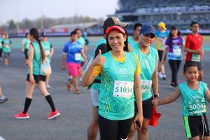 BIB: 886, 51034, 50043
                            <button type="button" onclick="openModal(12650924)" class="btn btn-primary btn-sm float-right btn-popup" data-toggle="modal" data-target=".modal-high-quality">
                        <i class="fas fa-shopping-cart"></i> Add to Cart
                    </button>
                                            <button type="button" onclick="isThisMe(12650924, true)" class="btn btn-success btn-sm float-right btn-popup btn-isme hidden" data-toggle="tooltip" data-placement="bottom" title="นี่คือรูปของคุณใช่ไหม คลิกที่นี่เพื่อเอาเข้าอัลบั้ม">
                        <i class="fas fa-plus"></i> Add to album
                    </button>
                    <button type="button" onclick="isThisMe(12650924, false)" class="btn btn-warning btn-sm float-right btn-popup btn-isnotme hidden">
                        <i class="fas fa-ban"></i> Remove from album
                    </button>