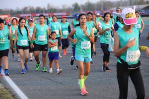 BIB: 52772, 0298, 515, 5230, 52621, 52335
                            <button type="button" onclick="openModal(12650542)" class="btn btn-primary btn-sm float-right btn-popup" data-toggle="modal" data-target=".modal-high-quality">
                        <i class="fas fa-shopping-cart"></i> Add to Cart
                    </button>
                                            <button type="button" onclick="isThisMe(12650542, true)" class="btn btn-success btn-sm float-right btn-popup btn-isme hidden" data-toggle="tooltip" data-placement="bottom" title="นี่คือรูปของคุณใช่ไหม คลิกที่นี่เพื่อเอาเข้าอัลบั้ม">
                        <i class="fas fa-plus"></i> Add to album
                    </button>
                    <button type="button" onclick="isThisMe(12650542, false)" class="btn btn-warning btn-sm float-right btn-popup btn-isnotme hidden">
                        <i class="fas fa-ban"></i> Remove from album
                    </button>