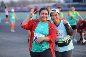 BIB: 257
                            <button type="button" onclick="openModal(12653449)" class="btn btn-primary btn-sm float-right btn-popup" data-toggle="modal" data-target=".modal-high-quality">
                        <i class="fas fa-shopping-cart"></i> Add to Cart
                    </button>
                                            <button type="button" onclick="isThisMe(12653449, true)" class="btn btn-success btn-sm float-right btn-popup btn-isme hidden" data-toggle="tooltip" data-placement="bottom" title="นี่คือรูปของคุณใช่ไหม คลิกที่นี่เพื่อเอาเข้าอัลบั้ม">
                        <i class="fas fa-plus"></i> Add to album
                    </button>
                    <button type="button" onclick="isThisMe(12653449, false)" class="btn btn-warning btn-sm float-right btn-popup btn-isnotme hidden">
                        <i class="fas fa-ban"></i> Remove from album
                    </button>