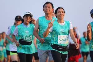 BIB: 52038, 52412
                            <button type="button" onclick="openModal(12645492)" class="btn btn-primary btn-sm float-right btn-popup" data-toggle="modal" data-target=".modal-high-quality">
                        <i class="fas fa-shopping-cart"></i> Add to Cart
                    </button>
                                            <button type="button" onclick="isThisMe(12645492, true)" class="btn btn-success btn-sm float-right btn-popup btn-isme hidden" data-toggle="tooltip" data-placement="bottom" title="นี่คือรูปของคุณใช่ไหม คลิกที่นี่เพื่อเอาเข้าอัลบั้ม">
                        <i class="fas fa-plus"></i> Add to album
                    </button>
                    <button type="button" onclick="isThisMe(12645492, false)" class="btn btn-warning btn-sm float-right btn-popup btn-isnotme hidden">
                        <i class="fas fa-ban"></i> Remove from album
                    </button>