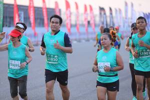 BIB: 51901, 1850, 50695, 502
                            <button type="button" onclick="openModal(12654741)" class="btn btn-primary btn-sm float-right btn-popup" data-toggle="modal" data-target=".modal-high-quality">
                        <i class="fas fa-shopping-cart"></i> Add to Cart
                    </button>
                                            <button type="button" onclick="isThisMe(12654741, true)" class="btn btn-success btn-sm float-right btn-popup btn-isme hidden" data-toggle="tooltip" data-placement="bottom" title="นี่คือรูปของคุณใช่ไหม คลิกที่นี่เพื่อเอาเข้าอัลบั้ม">
                        <i class="fas fa-plus"></i> Add to album
                    </button>
                    <button type="button" onclick="isThisMe(12654741, false)" class="btn btn-warning btn-sm float-right btn-popup btn-isnotme hidden">
                        <i class="fas fa-ban"></i> Remove from album
                    </button>