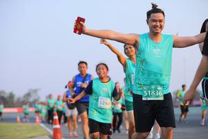 BIB: 51836, 52469
                            <button type="button" onclick="openModal(12646066)" class="btn btn-primary btn-sm float-right btn-popup" data-toggle="modal" data-target=".modal-high-quality">
                        <i class="fas fa-shopping-cart"></i> Add to Cart
                    </button>
                                            <button type="button" onclick="isThisMe(12646066, true)" class="btn btn-success btn-sm float-right btn-popup btn-isme hidden" data-toggle="tooltip" data-placement="bottom" title="นี่คือรูปของคุณใช่ไหม คลิกที่นี่เพื่อเอาเข้าอัลบั้ม">
                        <i class="fas fa-plus"></i> Add to album
                    </button>
                    <button type="button" onclick="isThisMe(12646066, false)" class="btn btn-warning btn-sm float-right btn-popup btn-isnotme hidden">
                        <i class="fas fa-ban"></i> Remove from album
                    </button>