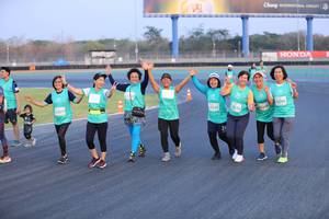 BIB: 5295, 636, 145
                            <button type="button" onclick="openModal(12660400)" class="btn btn-primary btn-sm float-right btn-popup" data-toggle="modal" data-target=".modal-high-quality">
                        <i class="fas fa-shopping-cart"></i> Add to Cart
                    </button>
                                            <button type="button" onclick="isThisMe(12660400, true)" class="btn btn-success btn-sm float-right btn-popup btn-isme hidden" data-toggle="tooltip" data-placement="bottom" title="นี่คือรูปของคุณใช่ไหม คลิกที่นี่เพื่อเอาเข้าอัลบั้ม">
                        <i class="fas fa-plus"></i> Add to album
                    </button>
                    <button type="button" onclick="isThisMe(12660400, false)" class="btn btn-warning btn-sm float-right btn-popup btn-isnotme hidden">
                        <i class="fas fa-ban"></i> Remove from album
                    </button>