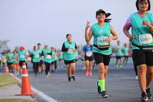 BIB: 5075, 50801
                            <button type="button" onclick="openModal(12646702)" class="btn btn-primary btn-sm float-right btn-popup" data-toggle="modal" data-target=".modal-high-quality">
                        <i class="fas fa-shopping-cart"></i> Add to Cart
                    </button>
                                            <button type="button" onclick="isThisMe(12646702, true)" class="btn btn-success btn-sm float-right btn-popup btn-isme hidden" data-toggle="tooltip" data-placement="bottom" title="นี่คือรูปของคุณใช่ไหม คลิกที่นี่เพื่อเอาเข้าอัลบั้ม">
                        <i class="fas fa-plus"></i> Add to album
                    </button>
                    <button type="button" onclick="isThisMe(12646702, false)" class="btn btn-warning btn-sm float-right btn-popup btn-isnotme hidden">
                        <i class="fas fa-ban"></i> Remove from album
                    </button>