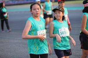 BIB: 50572
                            <button type="button" onclick="openModal(12651725)" class="btn btn-primary btn-sm float-right btn-popup" data-toggle="modal" data-target=".modal-high-quality">
                        <i class="fas fa-shopping-cart"></i> Add to Cart
                    </button>
                                            <button type="button" onclick="isThisMe(12651725, true)" class="btn btn-success btn-sm float-right btn-popup btn-isme hidden" data-toggle="tooltip" data-placement="bottom" title="นี่คือรูปของคุณใช่ไหม คลิกที่นี่เพื่อเอาเข้าอัลบั้ม">
                        <i class="fas fa-plus"></i> Add to album
                    </button>
                    <button type="button" onclick="isThisMe(12651725, false)" class="btn btn-warning btn-sm float-right btn-popup btn-isnotme hidden">
                        <i class="fas fa-ban"></i> Remove from album
                    </button>