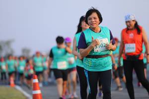 BIB: 5102
                            <button type="button" onclick="openModal(12648700)" class="btn btn-primary btn-sm float-right btn-popup" data-toggle="modal" data-target=".modal-high-quality">
                        <i class="fas fa-shopping-cart"></i> Add to Cart
                    </button>
                                            <button type="button" onclick="isThisMe(12648700, true)" class="btn btn-success btn-sm float-right btn-popup btn-isme hidden" data-toggle="tooltip" data-placement="bottom" title="นี่คือรูปของคุณใช่ไหม คลิกที่นี่เพื่อเอาเข้าอัลบั้ม">
                        <i class="fas fa-plus"></i> Add to album
                    </button>
                    <button type="button" onclick="isThisMe(12648700, false)" class="btn btn-warning btn-sm float-right btn-popup btn-isnotme hidden">
                        <i class="fas fa-ban"></i> Remove from album
                    </button>