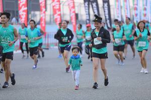 BIB: 50324, 5069
                            <button type="button" onclick="openModal(12658328)" class="btn btn-primary btn-sm float-right btn-popup" data-toggle="modal" data-target=".modal-high-quality">
                        <i class="fas fa-shopping-cart"></i> Add to Cart
                    </button>
                                            <button type="button" onclick="isThisMe(12658328, true)" class="btn btn-success btn-sm float-right btn-popup btn-isme hidden" data-toggle="tooltip" data-placement="bottom" title="นี่คือรูปของคุณใช่ไหม คลิกที่นี่เพื่อเอาเข้าอัลบั้ม">
                        <i class="fas fa-plus"></i> Add to album
                    </button>
                    <button type="button" onclick="isThisMe(12658328, false)" class="btn btn-warning btn-sm float-right btn-popup btn-isnotme hidden">
                        <i class="fas fa-ban"></i> Remove from album
                    </button>