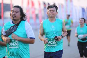 BIB: 50282, 0426
                            <button type="button" onclick="openModal(12656622)" class="btn btn-primary btn-sm float-right btn-popup" data-toggle="modal" data-target=".modal-high-quality">
                        <i class="fas fa-shopping-cart"></i> Add to Cart
                    </button>
                                            <button type="button" onclick="isThisMe(12656622, true)" class="btn btn-success btn-sm float-right btn-popup btn-isme hidden" data-toggle="tooltip" data-placement="bottom" title="นี่คือรูปของคุณใช่ไหม คลิกที่นี่เพื่อเอาเข้าอัลบั้ม">
                        <i class="fas fa-plus"></i> Add to album
                    </button>
                    <button type="button" onclick="isThisMe(12656622, false)" class="btn btn-warning btn-sm float-right btn-popup btn-isnotme hidden">
                        <i class="fas fa-ban"></i> Remove from album
                    </button>