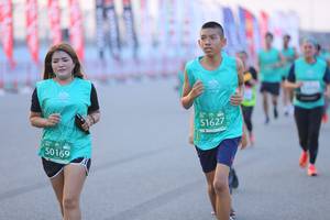 BIB: 51627, 50169
                            <button type="button" onclick="openModal(12656778)" class="btn btn-primary btn-sm float-right btn-popup" data-toggle="modal" data-target=".modal-high-quality">
                        <i class="fas fa-shopping-cart"></i> Add to Cart
                    </button>
                                            <button type="button" onclick="isThisMe(12656778, true)" class="btn btn-success btn-sm float-right btn-popup btn-isme hidden" data-toggle="tooltip" data-placement="bottom" title="นี่คือรูปของคุณใช่ไหม คลิกที่นี่เพื่อเอาเข้าอัลบั้ม">
                        <i class="fas fa-plus"></i> Add to album
                    </button>
                    <button type="button" onclick="isThisMe(12656778, false)" class="btn btn-warning btn-sm float-right btn-popup btn-isnotme hidden">
                        <i class="fas fa-ban"></i> Remove from album
                    </button>