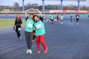 BIB: 50612, 53332
                            <button type="button" onclick="openModal(12654048)" class="btn btn-primary btn-sm float-right btn-popup" data-toggle="modal" data-target=".modal-high-quality">
                        <i class="fas fa-shopping-cart"></i> Add to Cart
                    </button>
                                            <button type="button" onclick="isThisMe(12654048, true)" class="btn btn-success btn-sm float-right btn-popup btn-isme hidden" data-toggle="tooltip" data-placement="bottom" title="นี่คือรูปของคุณใช่ไหม คลิกที่นี่เพื่อเอาเข้าอัลบั้ม">
                        <i class="fas fa-plus"></i> Add to album
                    </button>
                    <button type="button" onclick="isThisMe(12654048, false)" class="btn btn-warning btn-sm float-right btn-popup btn-isnotme hidden">
                        <i class="fas fa-ban"></i> Remove from album
                    </button>