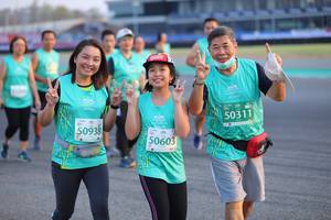 BIB: 50311, 50938, 50603
                            <button type="button" onclick="openModal(12652331)" class="btn btn-primary btn-sm float-right btn-popup" data-toggle="modal" data-target=".modal-high-quality">
                        <i class="fas fa-shopping-cart"></i> Add to Cart
                    </button>
                                            <button type="button" onclick="isThisMe(12652331, true)" class="btn btn-success btn-sm float-right btn-popup btn-isme hidden" data-toggle="tooltip" data-placement="bottom" title="นี่คือรูปของคุณใช่ไหม คลิกที่นี่เพื่อเอาเข้าอัลบั้ม">
                        <i class="fas fa-plus"></i> Add to album
                    </button>
                    <button type="button" onclick="isThisMe(12652331, false)" class="btn btn-warning btn-sm float-right btn-popup btn-isnotme hidden">
                        <i class="fas fa-ban"></i> Remove from album
                    </button>