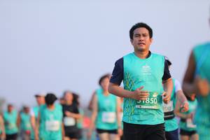 BIB: 1850
                            <button type="button" onclick="openModal(12644092)" class="btn btn-primary btn-sm float-right btn-popup" data-toggle="modal" data-target=".modal-high-quality">
                        <i class="fas fa-shopping-cart"></i> Add to Cart
                    </button>
                                            <button type="button" onclick="isThisMe(12644092, true)" class="btn btn-success btn-sm float-right btn-popup btn-isme hidden" data-toggle="tooltip" data-placement="bottom" title="นี่คือรูปของคุณใช่ไหม คลิกที่นี่เพื่อเอาเข้าอัลบั้ม">
                        <i class="fas fa-plus"></i> Add to album
                    </button>
                    <button type="button" onclick="isThisMe(12644092, false)" class="btn btn-warning btn-sm float-right btn-popup btn-isnotme hidden">
                        <i class="fas fa-ban"></i> Remove from album
                    </button>