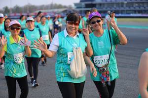 BIB: 5272, 53212
                            <button type="button" onclick="openModal(12652057)" class="btn btn-primary btn-sm float-right btn-popup" data-toggle="modal" data-target=".modal-high-quality">
                        <i class="fas fa-shopping-cart"></i> Add to Cart
                    </button>
                                            <button type="button" onclick="isThisMe(12652057, true)" class="btn btn-success btn-sm float-right btn-popup btn-isme hidden" data-toggle="tooltip" data-placement="bottom" title="นี่คือรูปของคุณใช่ไหม คลิกที่นี่เพื่อเอาเข้าอัลบั้ม">
                        <i class="fas fa-plus"></i> Add to album
                    </button>
                    <button type="button" onclick="isThisMe(12652057, false)" class="btn btn-warning btn-sm float-right btn-popup btn-isnotme hidden">
                        <i class="fas fa-ban"></i> Remove from album
                    </button>