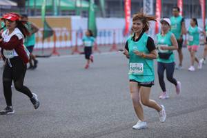 BIB: 1004, 50984
                            <button type="button" onclick="openModal(12658396)" class="btn btn-primary btn-sm float-right btn-popup" data-toggle="modal" data-target=".modal-high-quality">
                        <i class="fas fa-shopping-cart"></i> Add to Cart
                    </button>
                                            <button type="button" onclick="isThisMe(12658396, true)" class="btn btn-success btn-sm float-right btn-popup btn-isme hidden" data-toggle="tooltip" data-placement="bottom" title="นี่คือรูปของคุณใช่ไหม คลิกที่นี่เพื่อเอาเข้าอัลบั้ม">
                        <i class="fas fa-plus"></i> Add to album
                    </button>
                    <button type="button" onclick="isThisMe(12658396, false)" class="btn btn-warning btn-sm float-right btn-popup btn-isnotme hidden">
                        <i class="fas fa-ban"></i> Remove from album
                    </button>