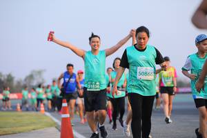 BIB: 50866, 51836
                            <button type="button" onclick="openModal(12645940)" class="btn btn-primary btn-sm float-right btn-popup" data-toggle="modal" data-target=".modal-high-quality">
                        <i class="fas fa-shopping-cart"></i> Add to Cart
                    </button>
                                            <button type="button" onclick="isThisMe(12645940, true)" class="btn btn-success btn-sm float-right btn-popup btn-isme hidden" data-toggle="tooltip" data-placement="bottom" title="นี่คือรูปของคุณใช่ไหม คลิกที่นี่เพื่อเอาเข้าอัลบั้ม">
                        <i class="fas fa-plus"></i> Add to album
                    </button>
                    <button type="button" onclick="isThisMe(12645940, false)" class="btn btn-warning btn-sm float-right btn-popup btn-isnotme hidden">
                        <i class="fas fa-ban"></i> Remove from album
                    </button>