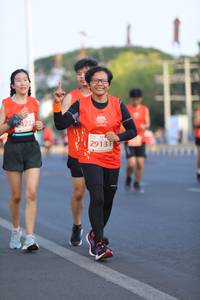 BIB: 26823
                            <button type="button" onclick="openModal(11475546)" class="btn btn-primary btn-sm float-right btn-popup" data-toggle="modal" data-target=".modal-high-quality">
                        <i class="fas fa-shopping-cart"></i> Add to Cart
                    </button>
                                            <button type="button" onclick="isThisMe(11475546, true)" class="btn btn-success btn-sm float-right btn-popup btn-isme hidden" data-toggle="tooltip" data-placement="bottom" title="นี่คือรูปของคุณใช่ไหม คลิกที่นี่เพื่อเอาเข้าอัลบั้ม">
                        <i class="fas fa-plus"></i> Add to album
                    </button>
                    <button type="button" onclick="isThisMe(11475546, false)" class="btn btn-warning btn-sm float-right btn-popup btn-isnotme hidden">
                        <i class="fas fa-ban"></i> Remove from album
                    </button>