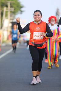 BIB: 20279, 20301
                            <button type="button" onclick="openModal(11479274)" class="btn btn-primary btn-sm float-right btn-popup" data-toggle="modal" data-target=".modal-high-quality">
                        <i class="fas fa-shopping-cart"></i> Add to Cart
                    </button>
                                            <button type="button" onclick="isThisMe(11479274, true)" class="btn btn-success btn-sm float-right btn-popup btn-isme hidden" data-toggle="tooltip" data-placement="bottom" title="นี่คือรูปของคุณใช่ไหม คลิกที่นี่เพื่อเอาเข้าอัลบั้ม">
                        <i class="fas fa-plus"></i> Add to album
                    </button>
                    <button type="button" onclick="isThisMe(11479274, false)" class="btn btn-warning btn-sm float-right btn-popup btn-isnotme hidden">
                        <i class="fas fa-ban"></i> Remove from album
                    </button>