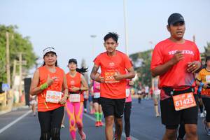 BIB: 26139
                            <button type="button" onclick="openModal(11484102)" class="btn btn-primary btn-sm float-right btn-popup" data-toggle="modal" data-target=".modal-high-quality">
                        <i class="fas fa-shopping-cart"></i> Add to Cart
                    </button>
                                            <button type="button" onclick="isThisMe(11484102, true)" class="btn btn-success btn-sm float-right btn-popup btn-isme hidden" data-toggle="tooltip" data-placement="bottom" title="นี่คือรูปของคุณใช่ไหม คลิกที่นี่เพื่อเอาเข้าอัลบั้ม">
                        <i class="fas fa-plus"></i> Add to album
                    </button>
                    <button type="button" onclick="isThisMe(11484102, false)" class="btn btn-warning btn-sm float-right btn-popup btn-isnotme hidden">
                        <i class="fas fa-ban"></i> Remove from album
                    </button>