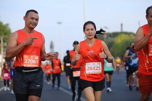 BIB: 20698
                            <button type="button" onclick="openModal(11453540)" class="btn btn-primary btn-sm float-right btn-popup" data-toggle="modal" data-target=".modal-high-quality">
                        <i class="fas fa-shopping-cart"></i> Add to Cart
                    </button>
                                            <button type="button" onclick="isThisMe(11453540, true)" class="btn btn-success btn-sm float-right btn-popup btn-isme hidden" data-toggle="tooltip" data-placement="bottom" title="นี่คือรูปของคุณใช่ไหม คลิกที่นี่เพื่อเอาเข้าอัลบั้ม">
                        <i class="fas fa-plus"></i> Add to album
                    </button>
                    <button type="button" onclick="isThisMe(11453540, false)" class="btn btn-warning btn-sm float-right btn-popup btn-isnotme hidden">
                        <i class="fas fa-ban"></i> Remove from album
                    </button>