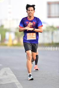 BIB: 20148
                            <button type="button" onclick="openModal(10692116)" class="btn btn-primary btn-sm float-right btn-popup" data-toggle="modal" data-target=".modal-high-quality">
                        <i class="fas fa-shopping-cart"></i> Add to Cart
                    </button>
                                            <button type="button" onclick="isThisMe(10692116, true)" class="btn btn-success btn-sm float-right btn-popup btn-isme hidden" data-toggle="tooltip" data-placement="bottom" title="นี่คือรูปของคุณใช่ไหม คลิกที่นี่เพื่อเอาเข้าอัลบั้ม">
                        <i class="fas fa-plus"></i> Add to album
                    </button>
                    <button type="button" onclick="isThisMe(10692116, false)" class="btn btn-warning btn-sm float-right btn-popup btn-isnotme hidden">
                        <i class="fas fa-ban"></i> Remove from album
                    </button>