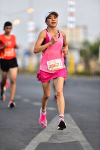 BIB: 28672
                            <button type="button" onclick="openModal(10691902)" class="btn btn-primary btn-sm float-right btn-popup" data-toggle="modal" data-target=".modal-high-quality">
                        <i class="fas fa-shopping-cart"></i> Add to Cart
                    </button>
                                            <button type="button" onclick="isThisMe(10691902, true)" class="btn btn-success btn-sm float-right btn-popup btn-isme hidden" data-toggle="tooltip" data-placement="bottom" title="นี่คือรูปของคุณใช่ไหม คลิกที่นี่เพื่อเอาเข้าอัลบั้ม">
                        <i class="fas fa-plus"></i> Add to album
                    </button>
                    <button type="button" onclick="isThisMe(10691902, false)" class="btn btn-warning btn-sm float-right btn-popup btn-isnotme hidden">
                        <i class="fas fa-ban"></i> Remove from album
                    </button>